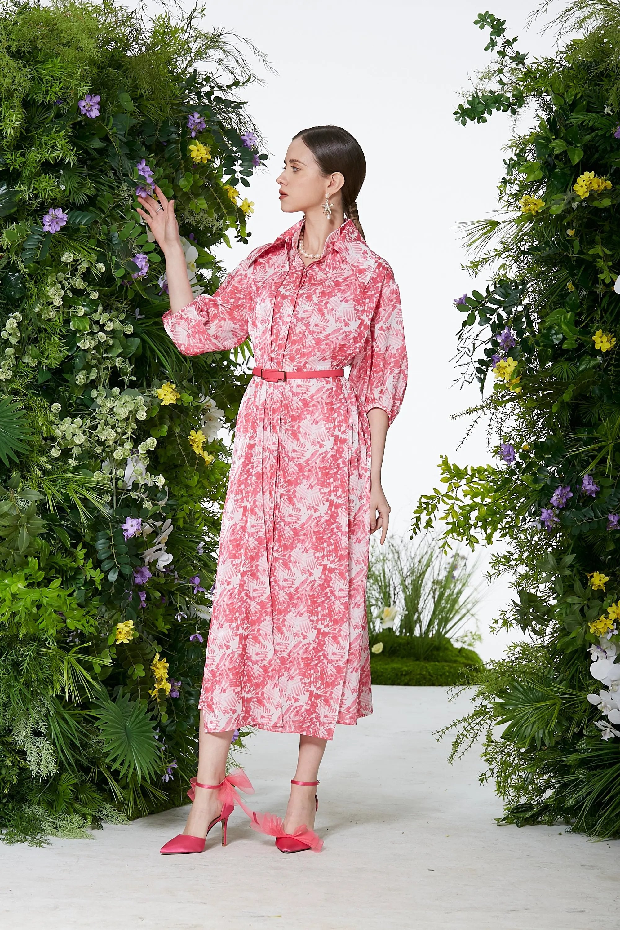 Women's Spring and Summer Stand Collar Belted Vibrant Elegant  Dress ULA